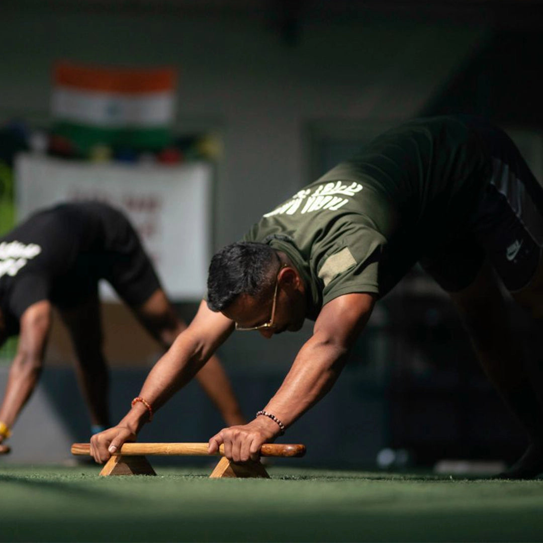 Classic Sheesham Shena Board